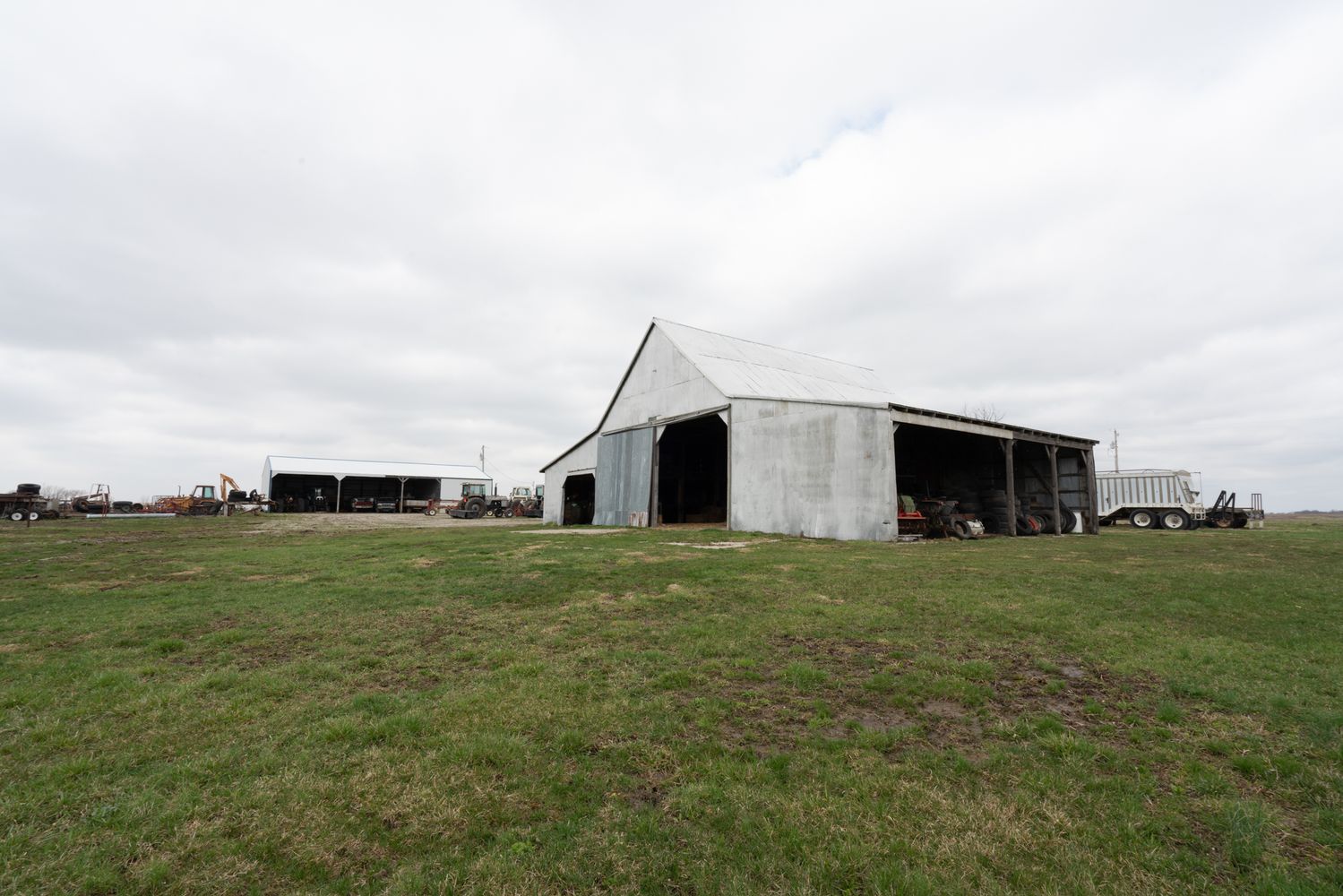 1975 County Road 1440, Moberly, MO 65270